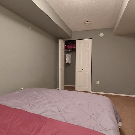 Lovely 1-Bedroom Basement Suite Winnipeg Exterior photo